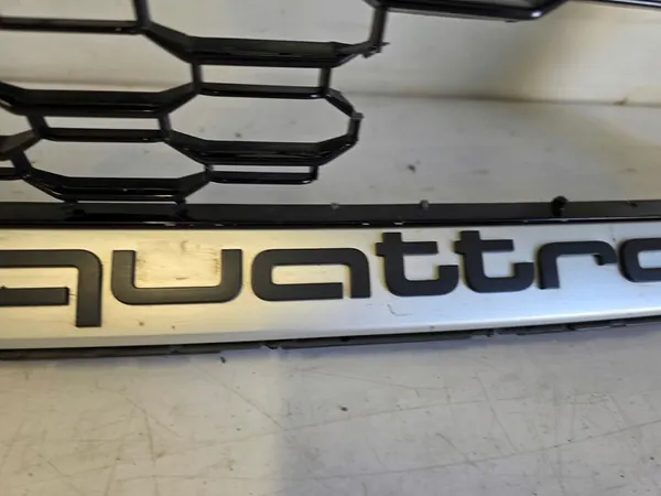 AUDI A3 RS3 8V5 SEDAN GRILL ORYGINAŁ 8V5853651R image 8