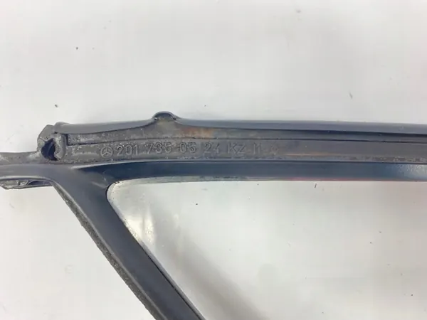 Ventana triangular trasera izquierda OEM SZYBA/SDV10501 Mercedes image 9