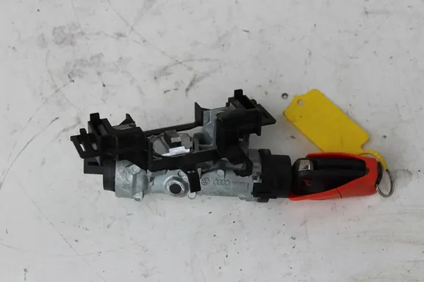 SYTYTYAVAIN MAN TGE 7CE959752C, 1K0905851, 5Q1905865 image 3