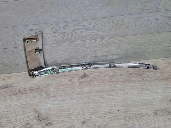 Mitsubishi OE 6407A245 krominen puskurin vasen image 4