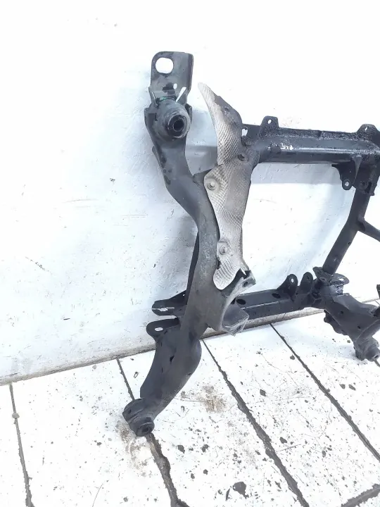 Mercedes-Benz Etujouset OEM ARA363784 - Käytetty image 3