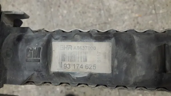 Radiador de agua Opel Astra 2.0 image 5