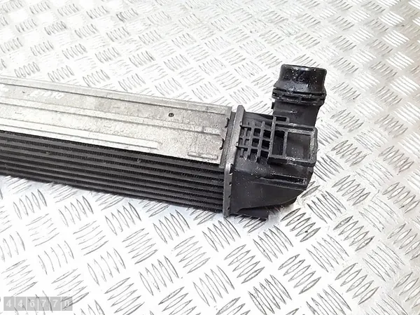 Radiador Dacia Duster 2013 1500dci defect 8200880552b image 2