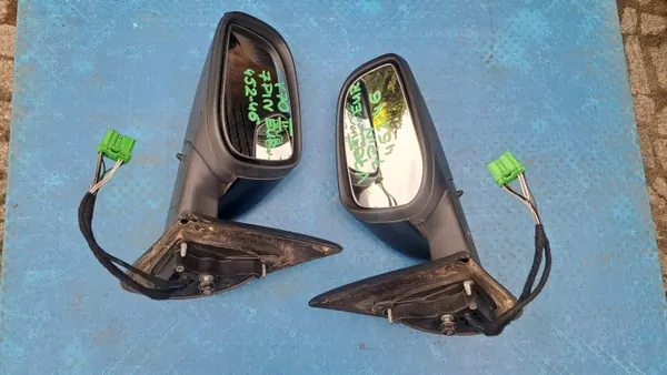 Peili OEM LUSTERKO s60 i LIFT 452-46 13 PIN image 8