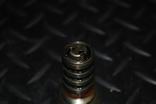 Vaihesäätöventtiili OEM 06L109257B 2.0TSI image 4