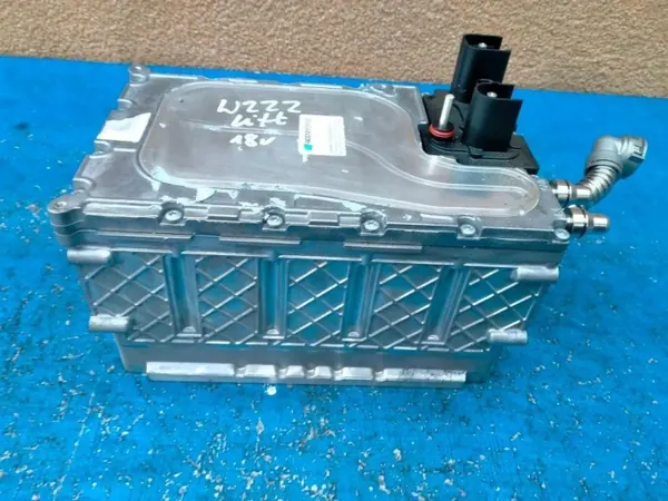 Batterie Hybride Mercedes A0009825313 - 1Ah Occasion image 2