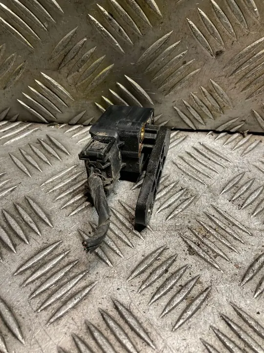 Chrysler 300 - 300C Sensor de suspensão pneumática direito image 3