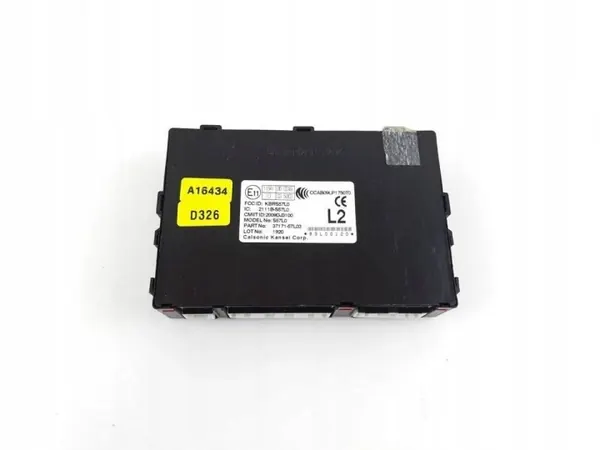 Suzuki Kizashi avaimeton moduuli OEM 3717157L03 image 2