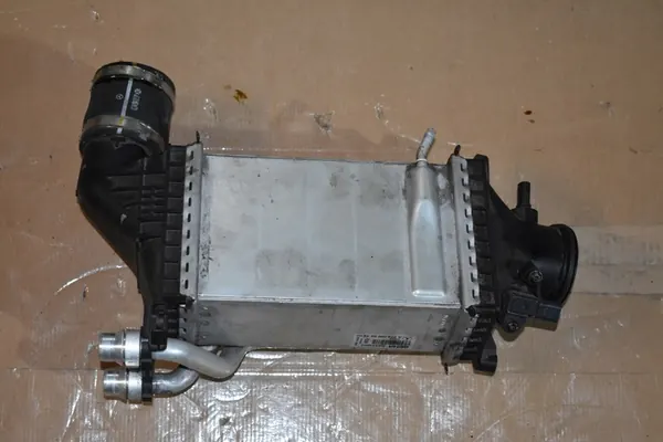 Intercooler Radiator Mercedes W205 W213 W253 OEM image 3