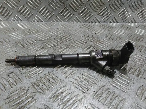 Injecteur Kia 2.5 CRDI OEM 0445110275 - Occasion image 2