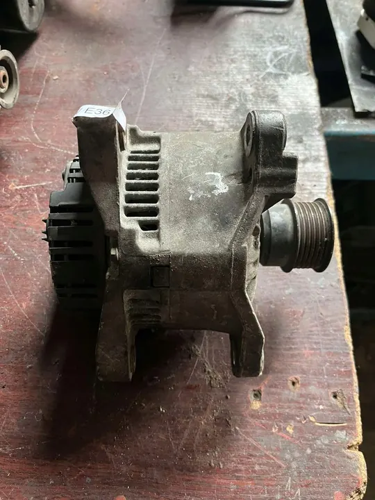 Vaihtovirtageneraattori Ford Focus MK1 2.0 98AB10300DH image 2