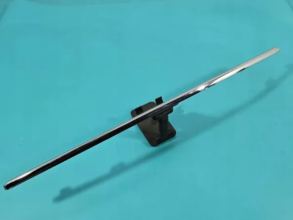Toyota Auris II achterbumperlijst OEM 52751-02010 image 2