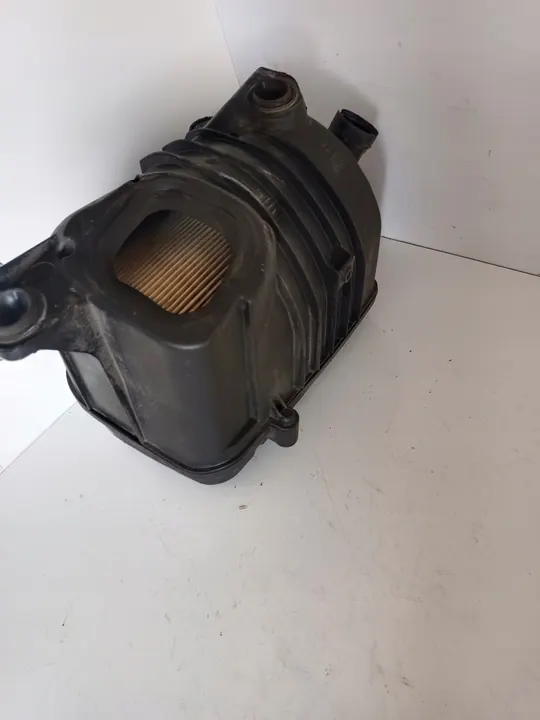 Ilmansuodattimen Kotelo Audi A3 8P 1.6 MPI image 7