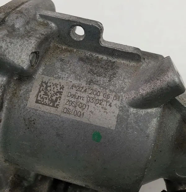 Vattenpump Mercedes W204 1.8 CGI A2742000601 image 2