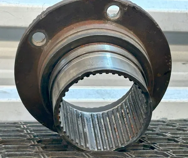 Flasque d'arbre de transmission DAF XF image 2