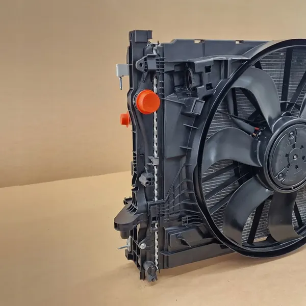 Koelventilator Mercedes S-Class C217 A217 W222 image 3