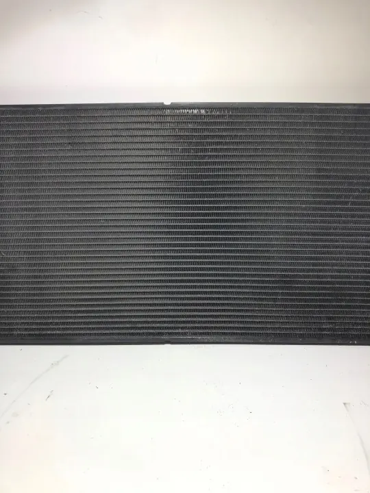 Condenseur AC OEM 8T0260401 pour Audi A4 B8 2.0 TDI image 7