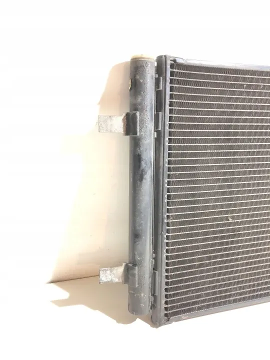 Condenseur AC OEM 8T0260401 pour Audi A4 B8 2.0 TDI image 8