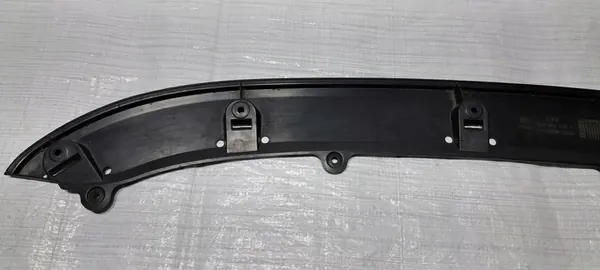 VW Golf VI Framskärmsspoiler 5K0807110A image 7