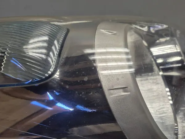 Oikea etuvalaisin Nissan Note (E11) 26010BH10B image 5