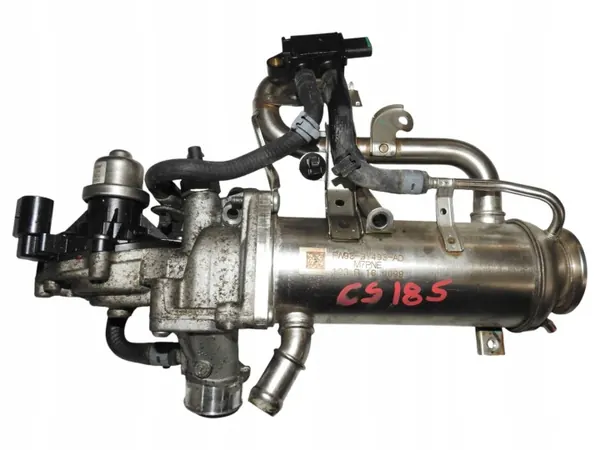 Válvula EGR Land Rover OEM FW93-9Y493-AD Usada image 2