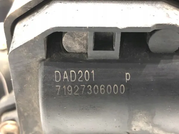 Termostaatin kotelo OEM 7644811 BMW F34:lle image 4