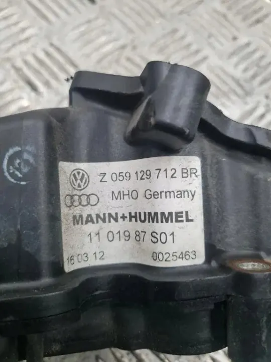 Colector de admisión Audi OE OEM Z059129712BR usado image 3