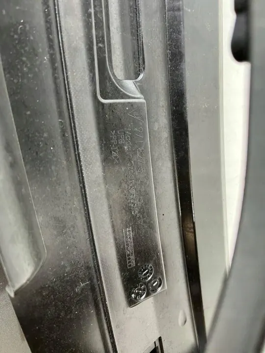 Porsche Panamera 971 bakluckespoiler OEM 971827511 image 5