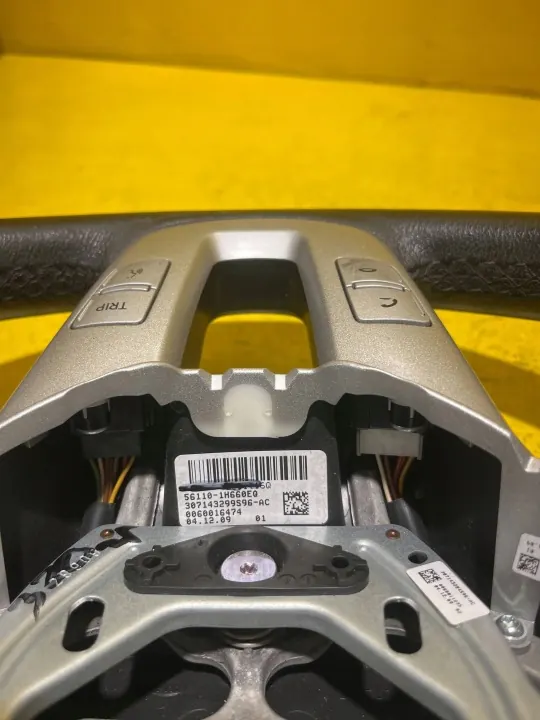 Kia OE Lenkrad OEM 561101H660EQ - Gebraucht image 3