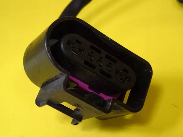 Módulo de Controle da Bomba de Combustível VW Touran I 1T0906093E image 4