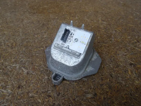 Módulo de Sinal LED AUDI Q3 8U 2014-2018 8U0941475C image 2