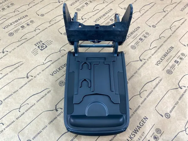 OEM 571864207A Läderarmstöd för VW Tiguan III image 3