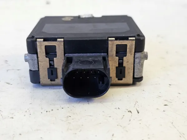 Distronic radarsensor modul OEM 51961405 image 7