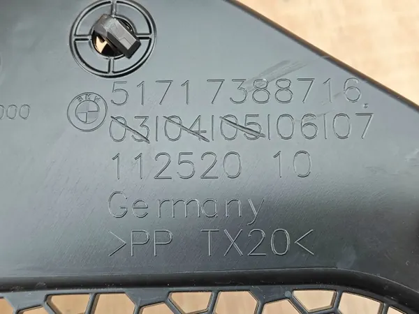 OEM 7388716 Oikea Tuulilasin Ilmanottoaukko Peite BMW image 3