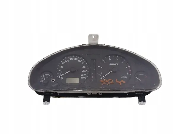 Mitsubishi Carisma 1.8 GDI Mittaristo MR913856 - Käytetty image 2