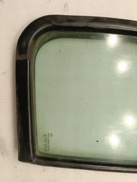 Pare-brise avant gauche d'occasion OEM DOT39AS2M33 Renault image 6