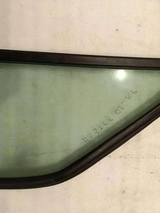 Pare-brise avant gauche d'occasion OEM DOT39AS2M33 Renault image 8