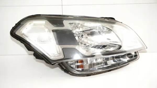 Oikea Etuvalo Kia Soul 08-11 OEM LAMPA image 5
