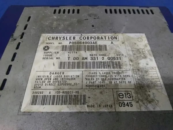 Chrysler CD-Wechsler P05064003AE für Voyager IV image 5