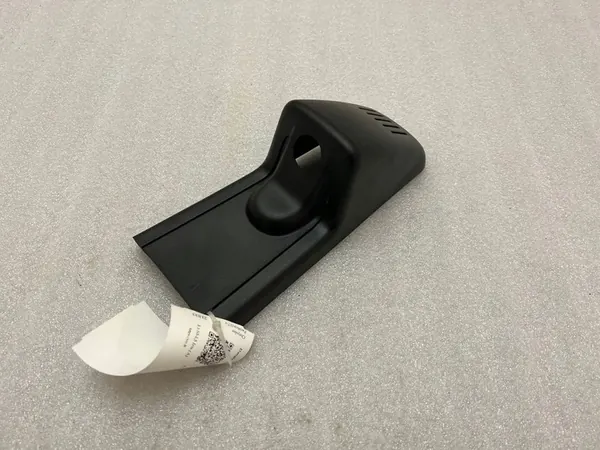 Chrysler Pacifica Plastdelar för tak OEM image 5