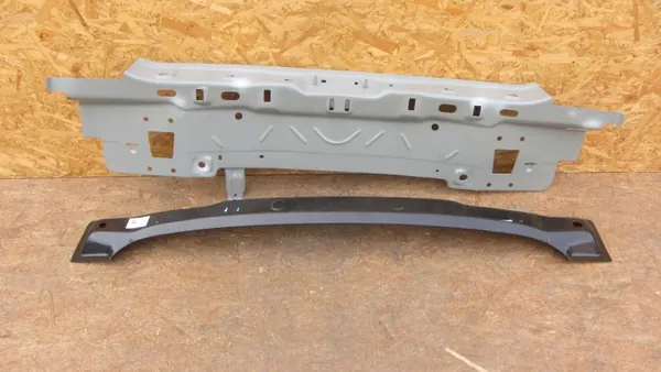 Takaosan vahvistus OEM 5NA813309A VW Tiguan II:lle image 2