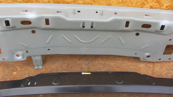Takaosan vahvistus OEM 5NA813309A VW Tiguan II:lle image 4
