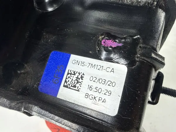 Pièces de compartiment moteur Ford OE OEM GN157M121CA image 6