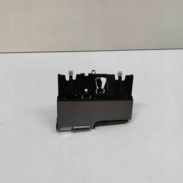 Cendrier Volvo OE OEM 32275472 pour XC60 II 2023 image 2