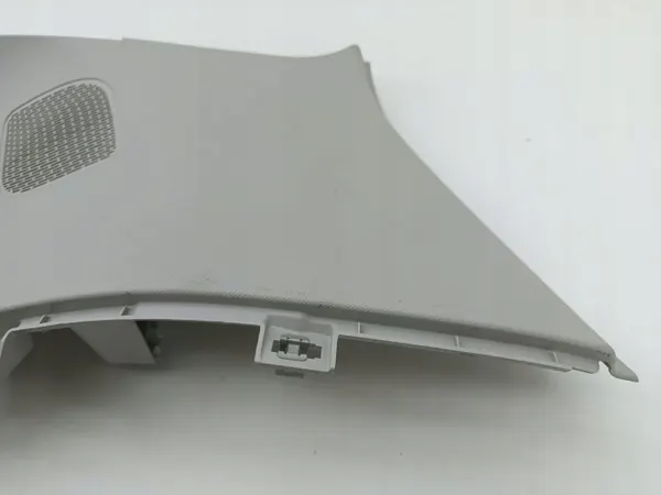 Mercedes W247 rechte hintere Säulenabdeckung OEM A2476906801 image 6
