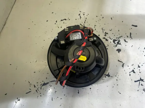 Ventilador VW GOLF VI 1K1820015P image 3