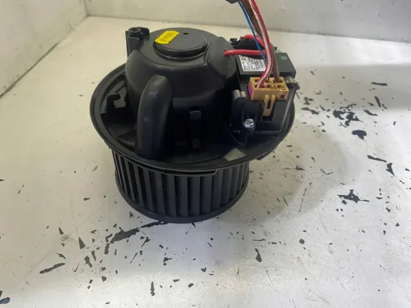 Ventilador VW GOLF VI 1K1820015P image 6