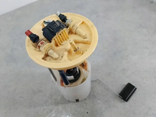 Polttoainepumppu FV61-9H307-AB Ford Transit Connect II 1.5 TDCI image 5