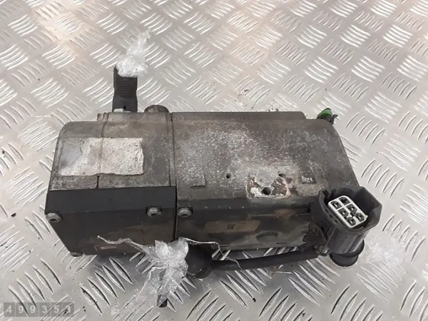 Webasto-värmare Ford Focus 2006 OEM 3m5h18k464bk image 3