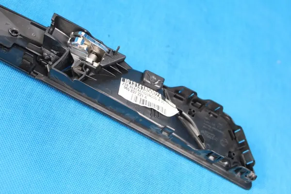 Skoda Kodiaq Ovenlista OEM 565837221A Etu Vasen image 10